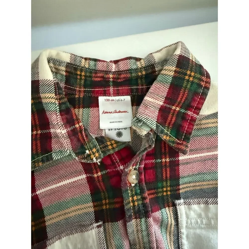 $50 Hanna Andersson Boys Button Down in French Terry - 6-7 years
